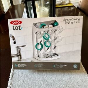 OXO Tot Compact Drying Rack. Ideal for Baby Bottles